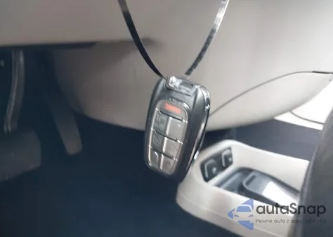 2017 Chrysler Pacifica Touring-L Plus из США, поврежденный, VIN 2C4RC1EG0HR688836